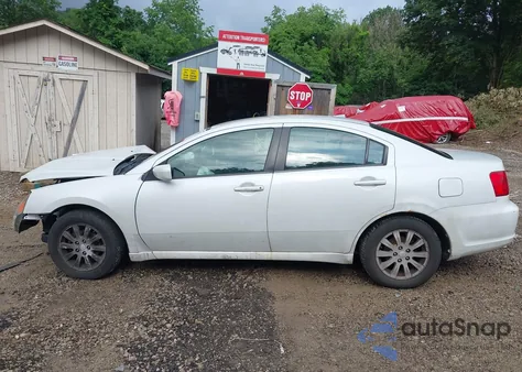 2012 Mitsubishi Galant Fe z USA, uszkodzony, nr VIN 4A32B2FF2CE021527